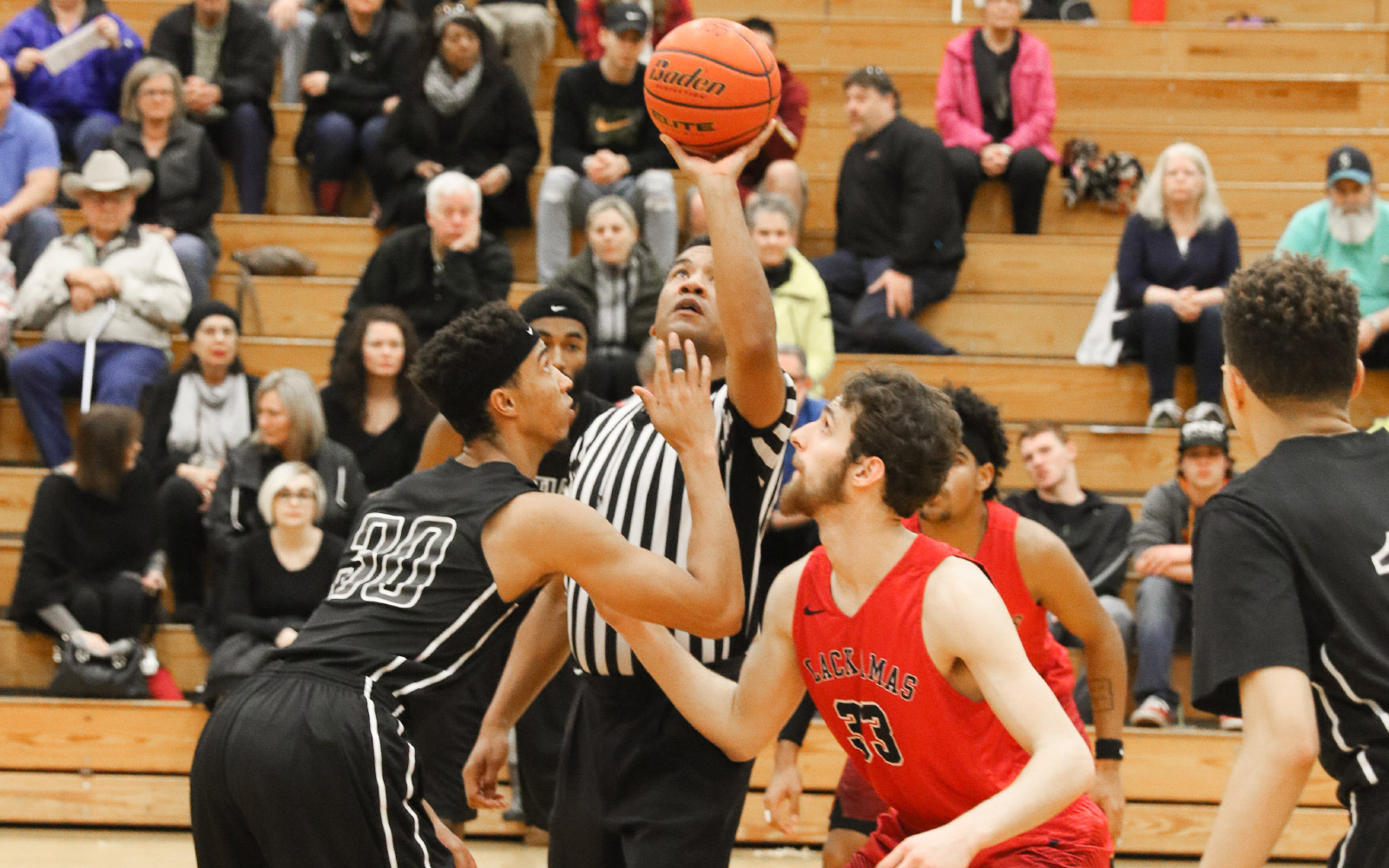 BasketballM_slideshow1600x1000_01 BasketballM_slideshow1600x1000_01