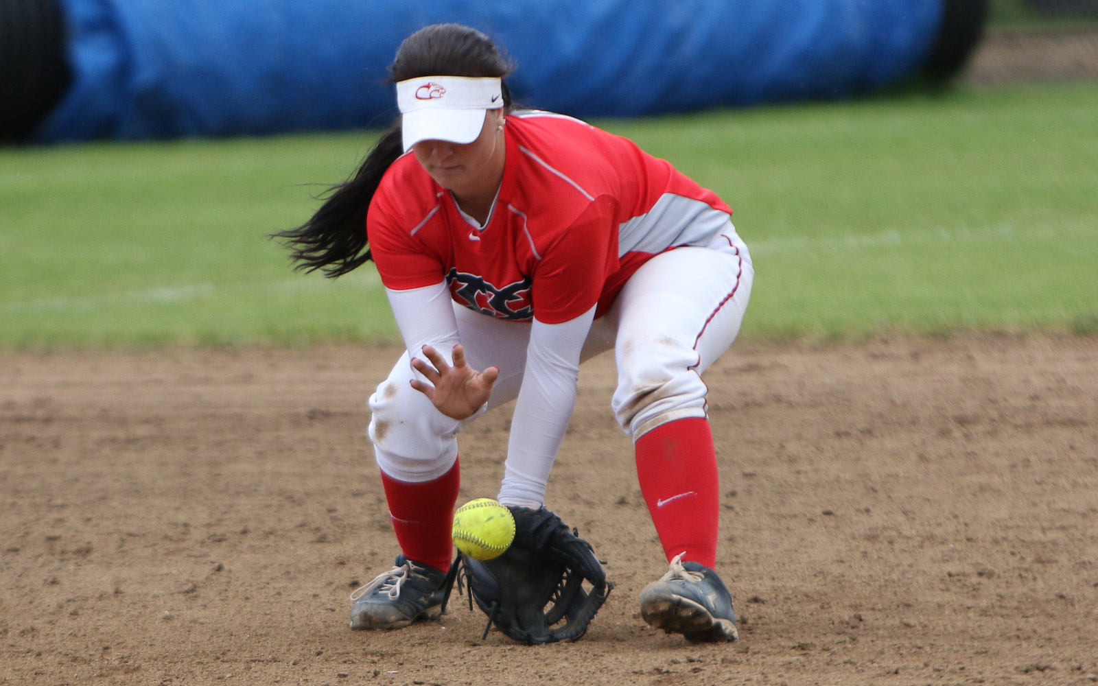 Softball_slideshow1600x1000_26 Softball_slideshow1600x1000_26