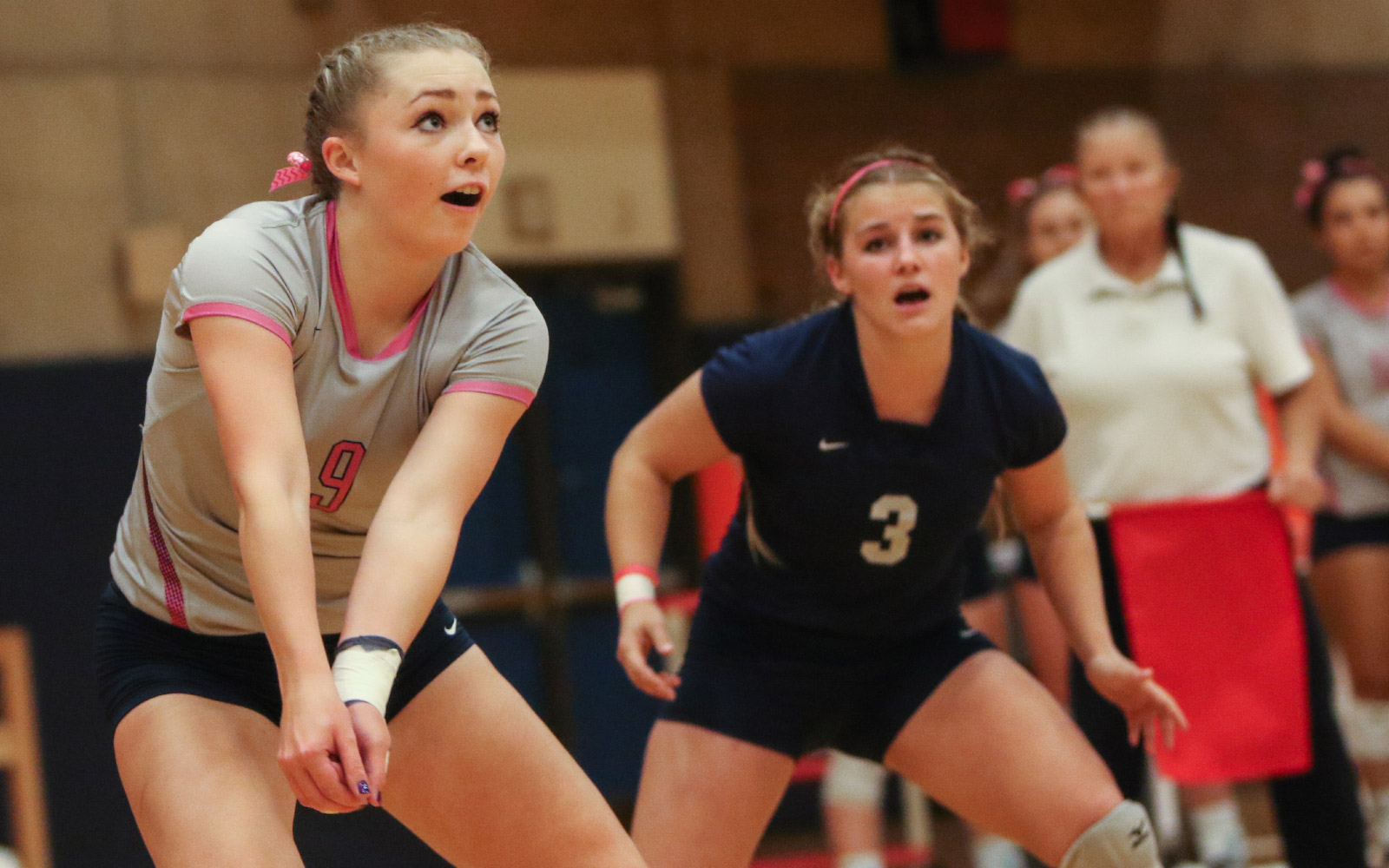Volleyball_slideshow1600x1000_02 Volleyball_slideshow1600x1000_02