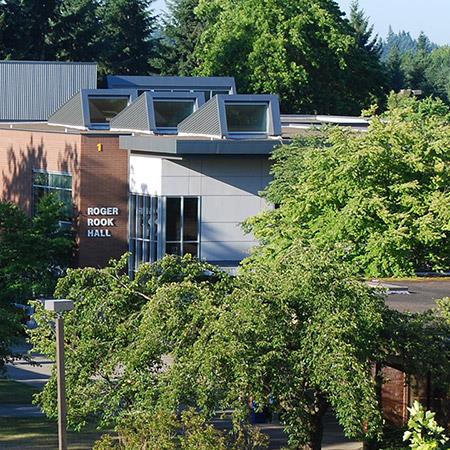 Photo of Oregon City campus from a distance