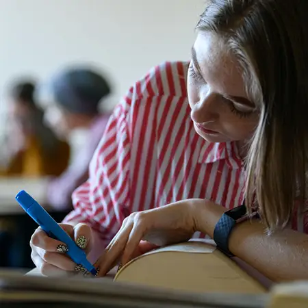 English Associate of Science Transfer Degree | CCC
